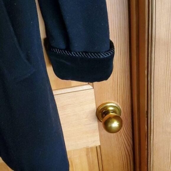 Worthington Black Wool Heavy Velvet Hooded Lined Button Sz. 10 Coat w Pockets - Picture 4 of 8